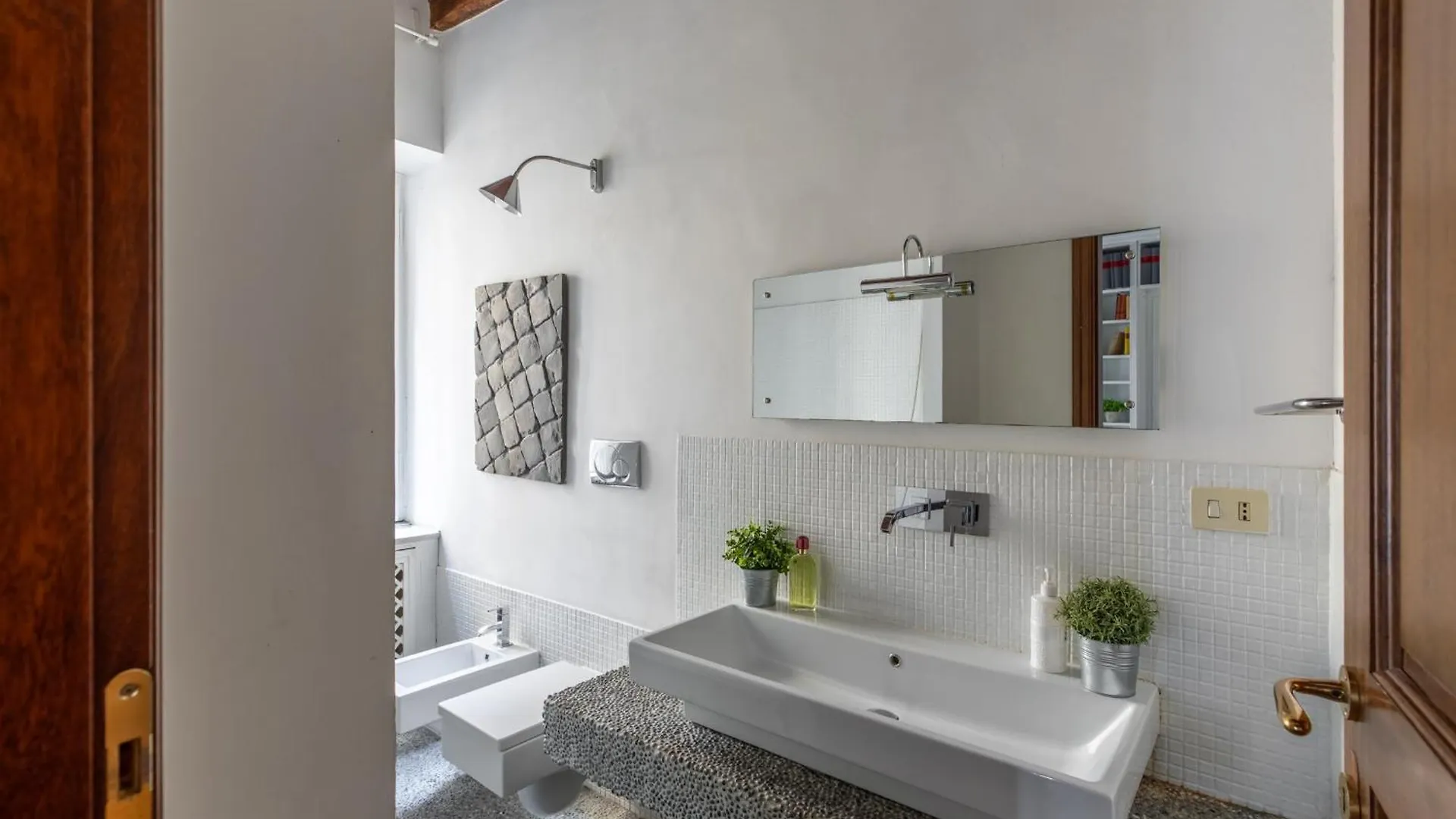 Apartment Iflat Classic And Contemporary Home Rome