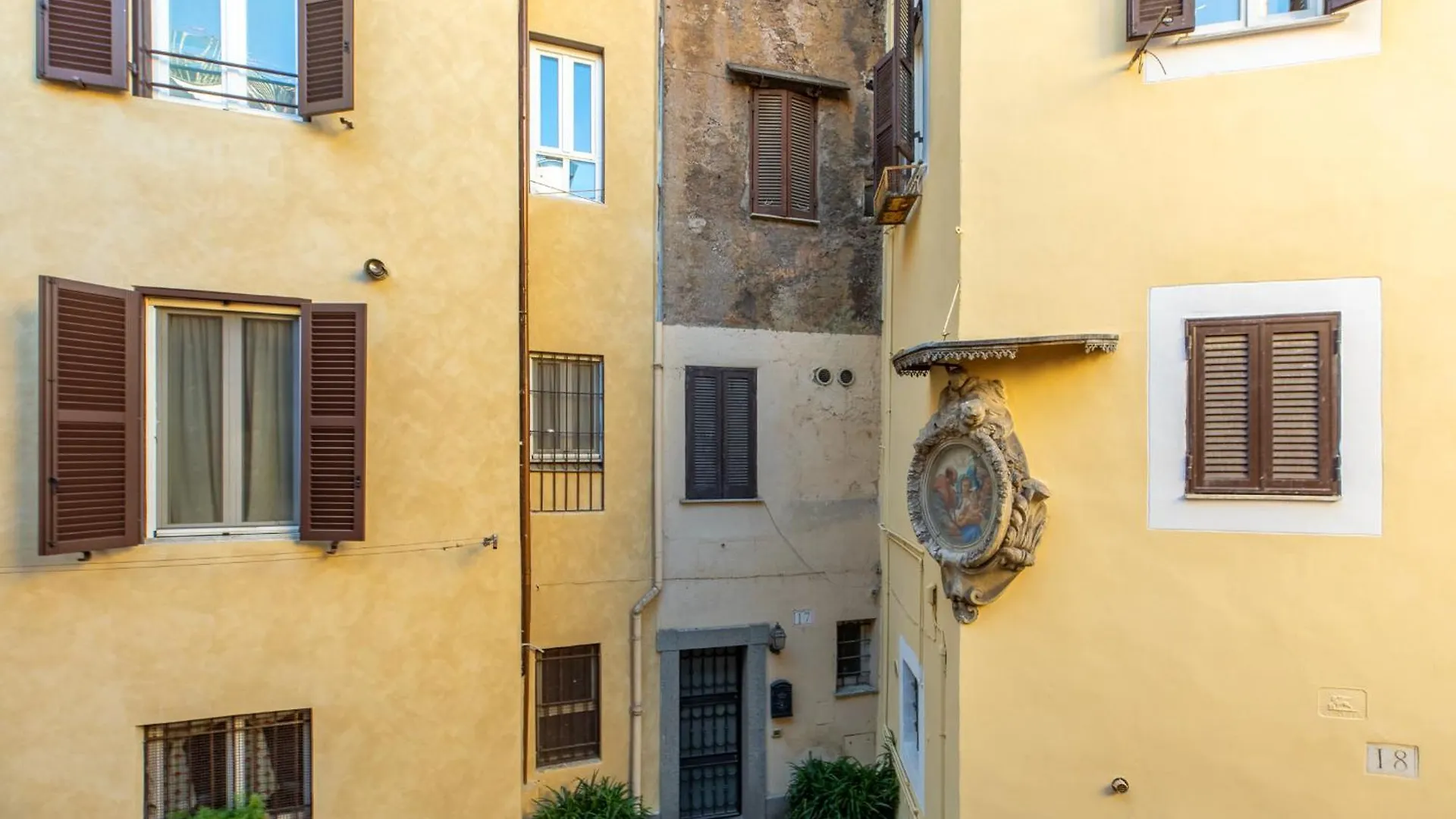 Iflat Classic And Contemporary Home Rome 0*,  Italy