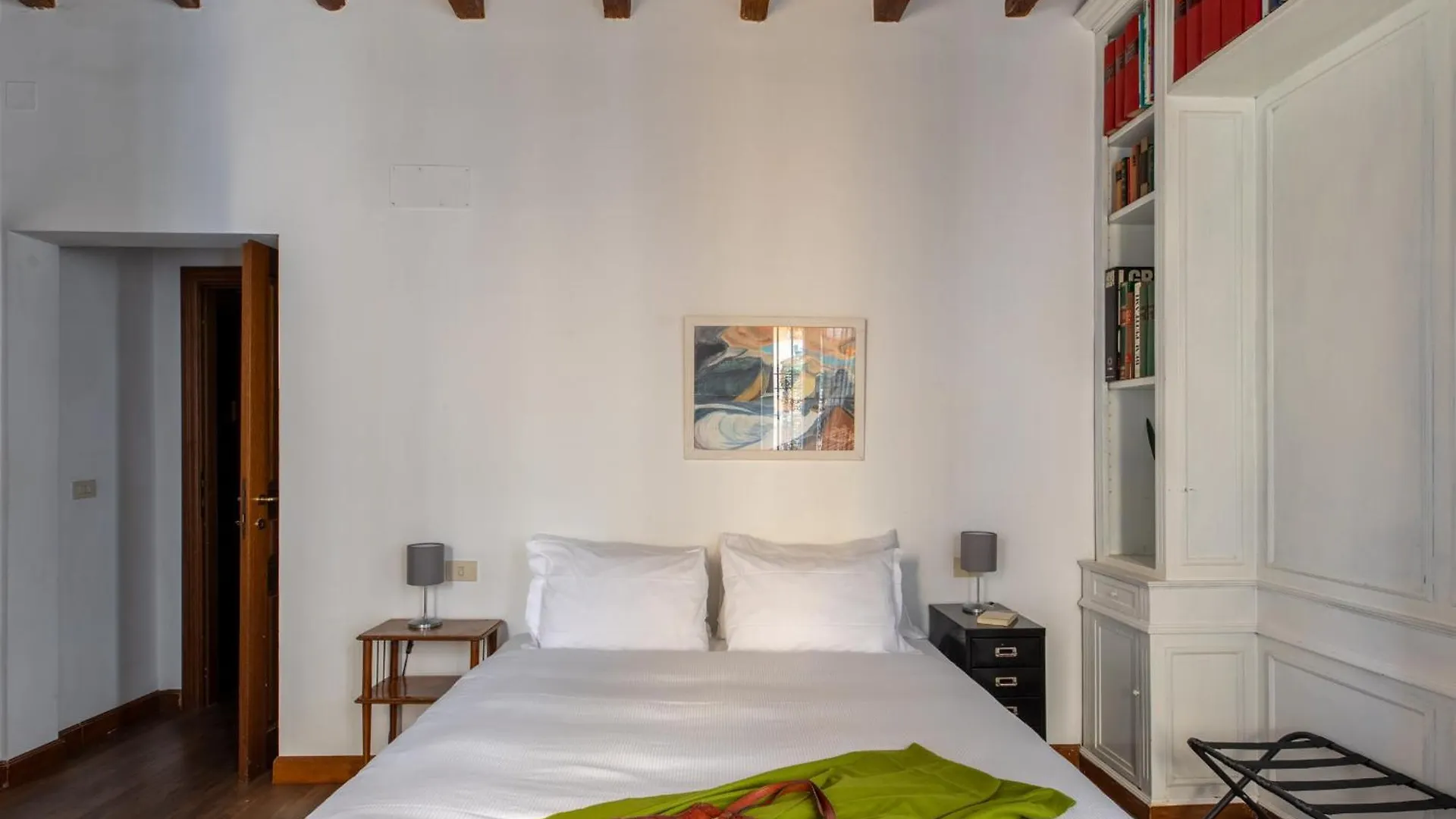 Iflat Classic And Contemporary Home Rome